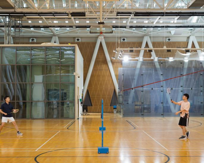 Badminton